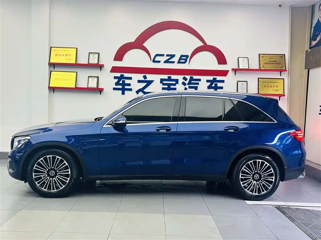 Mercedes-Benz GLC 2019 Model GLC 200 L 4MATIC фото 4