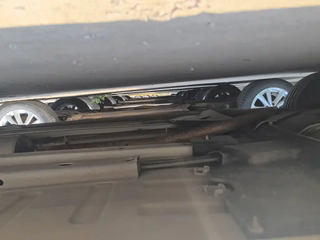 Citroën C4L 2017 2016 1.2T Manual Leading Edition