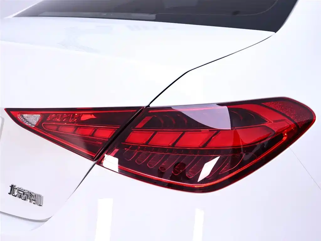 Mercedes-Benz C-Class 2026 C 260 L Sport фото 9