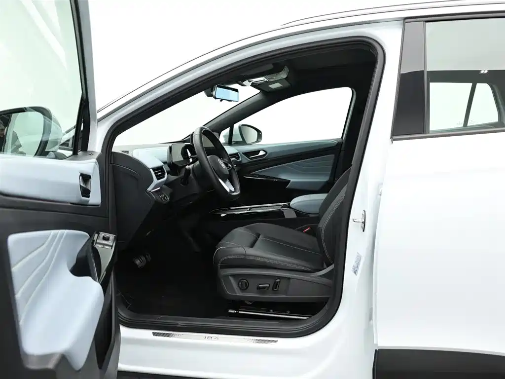 Volkswagen ID.4 X 2022 Pure Long Range Edition фото 10