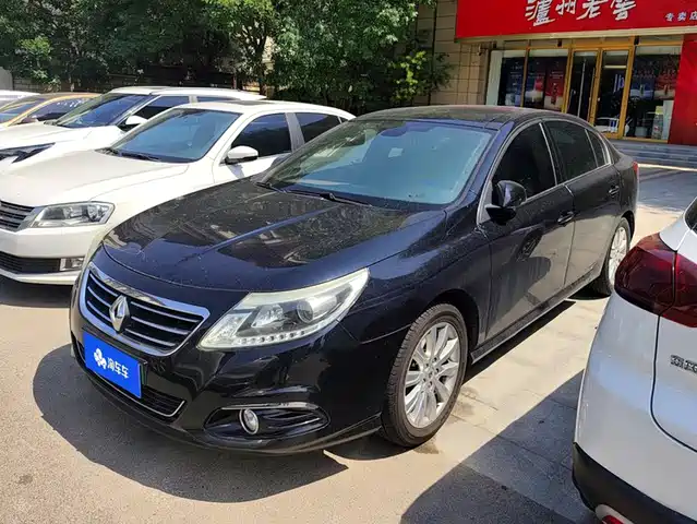  Renault Latitude 2013 Facelift 2.0L CVT Luxury Edition