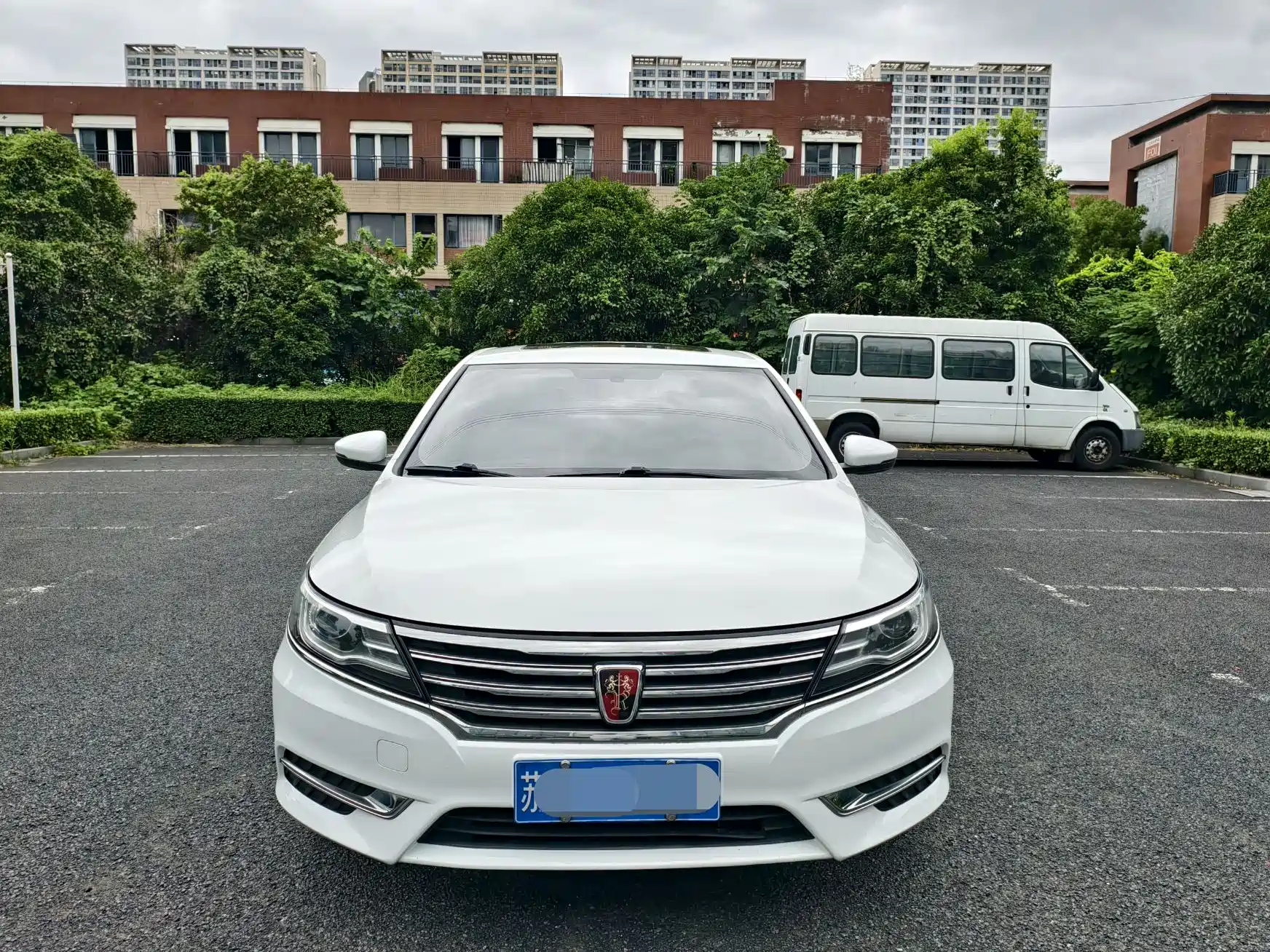 Фото 3 - Roewe i6