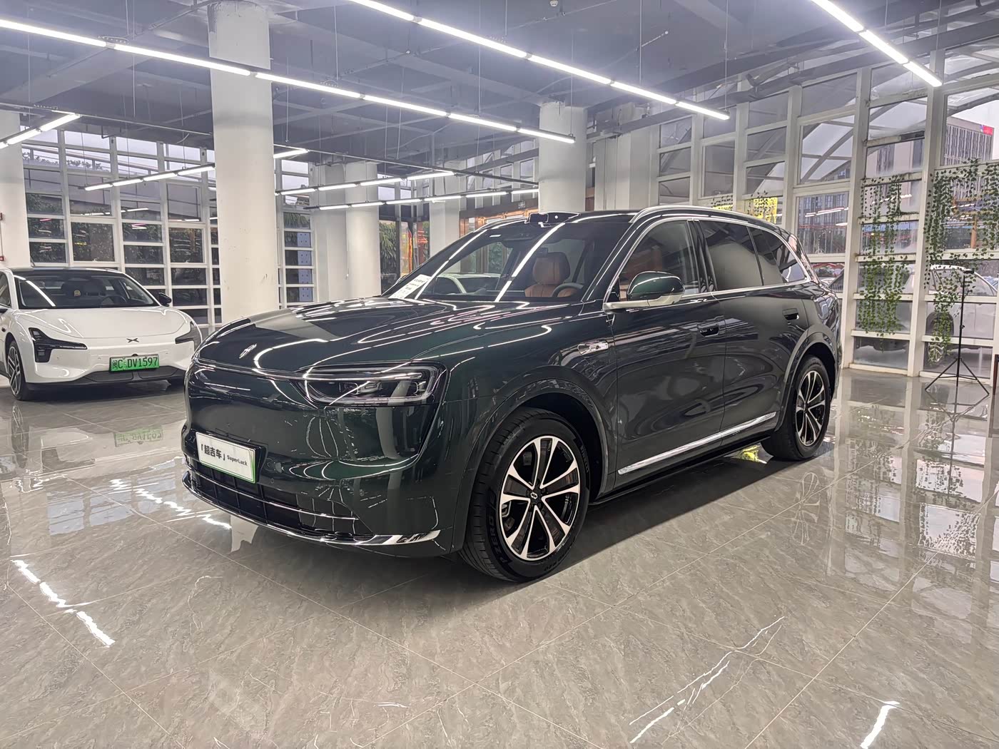 AITO Wenjie AITO M7