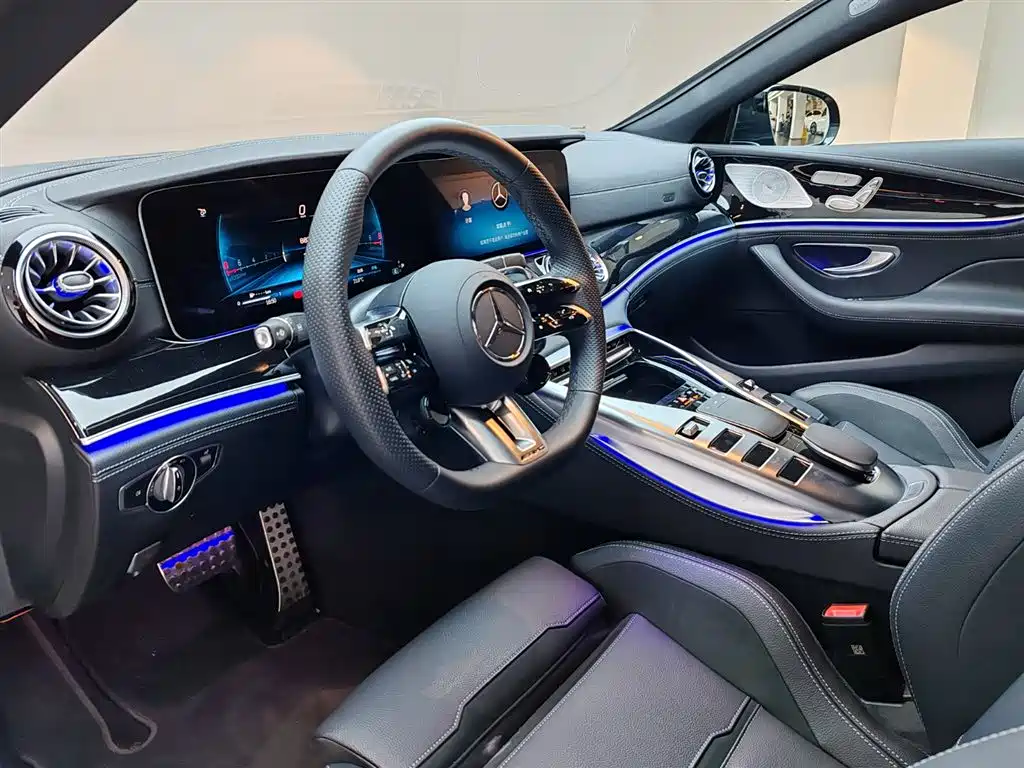 MERCEDES-BENZ AMG GT