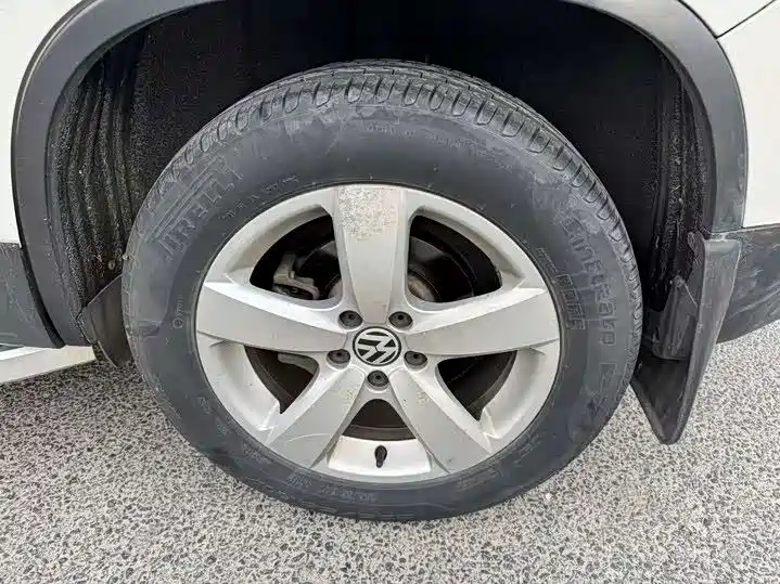 Volkswagen Tiguan 2013 1.8TSI Auto 2WD Comfort Edition фото 4