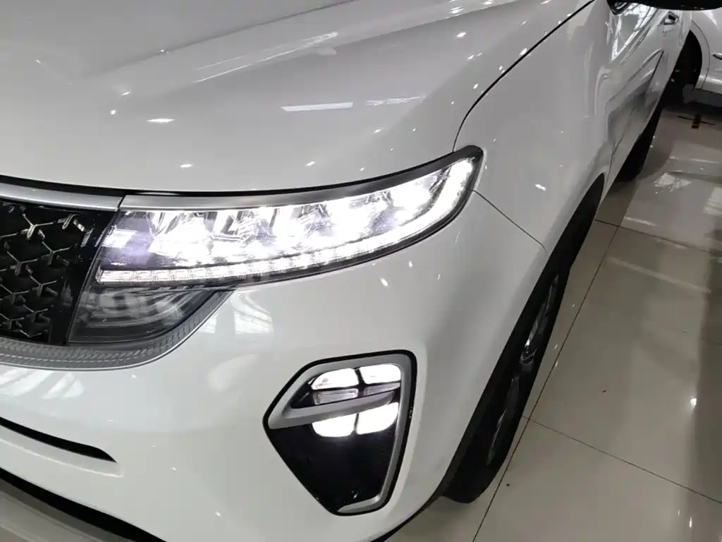 Фото 24 - Kia KX5