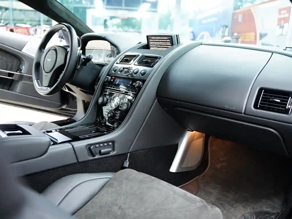 Aston Martin DBS 2010 2009 6.0 Touchtronic Coupe