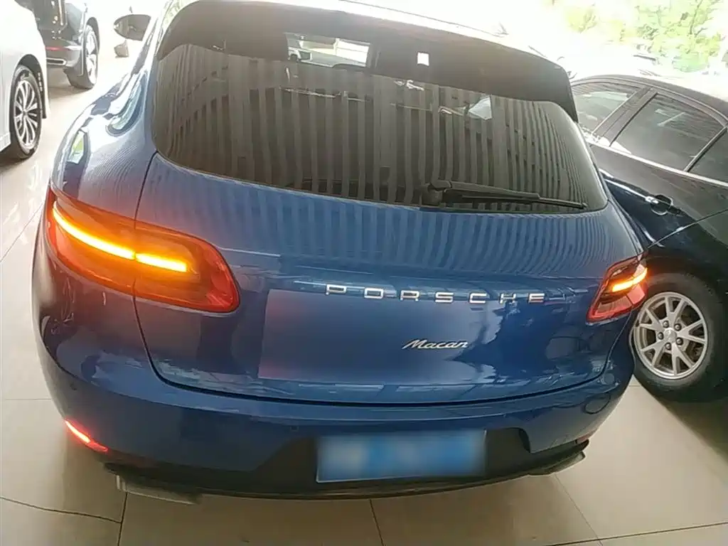Porsche Macan 2017 Macan 2.0T фото 6