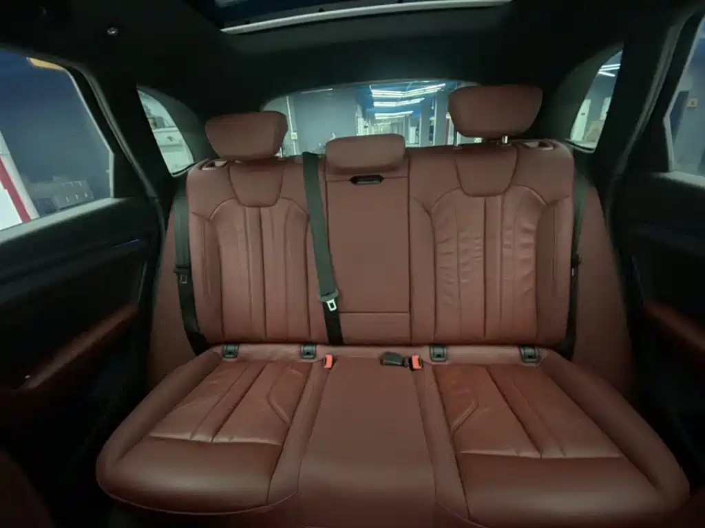 Audi Q5L 2024 Model 45 TFSI Luxury Dynamic фото 32
