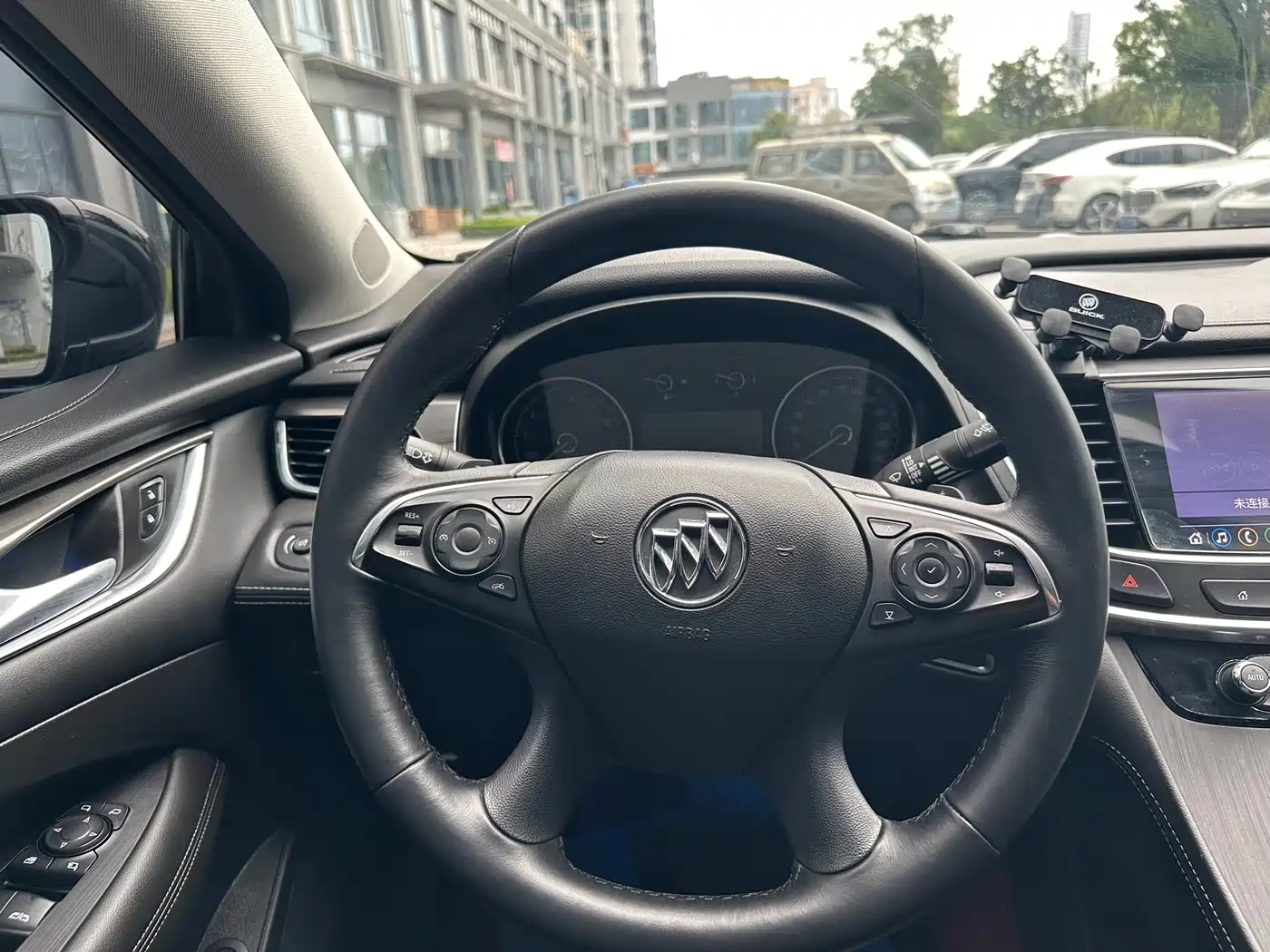 Фото 6 - Buick LaCrosse