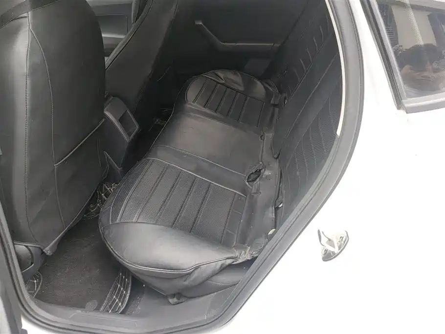 Volkswagen Polo 2021 Plus 1.5L Automatic Panorama Enjoyment Edition фото 11