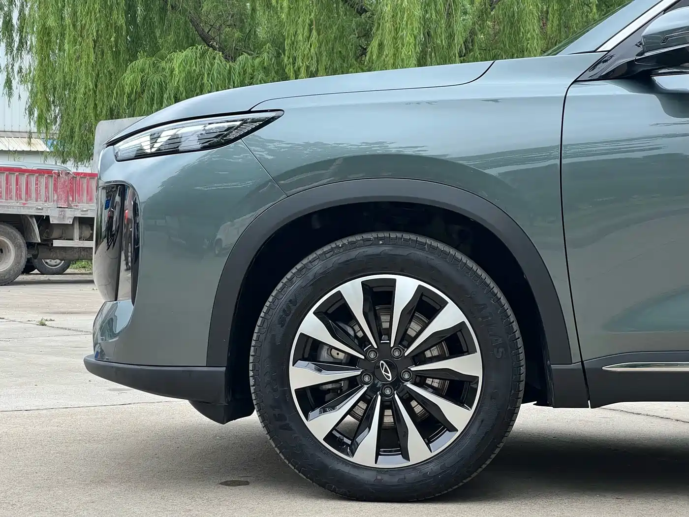 Chery Tiggo 8 PLUS 2024 2025 290TGDI DCT Premium 5-seater