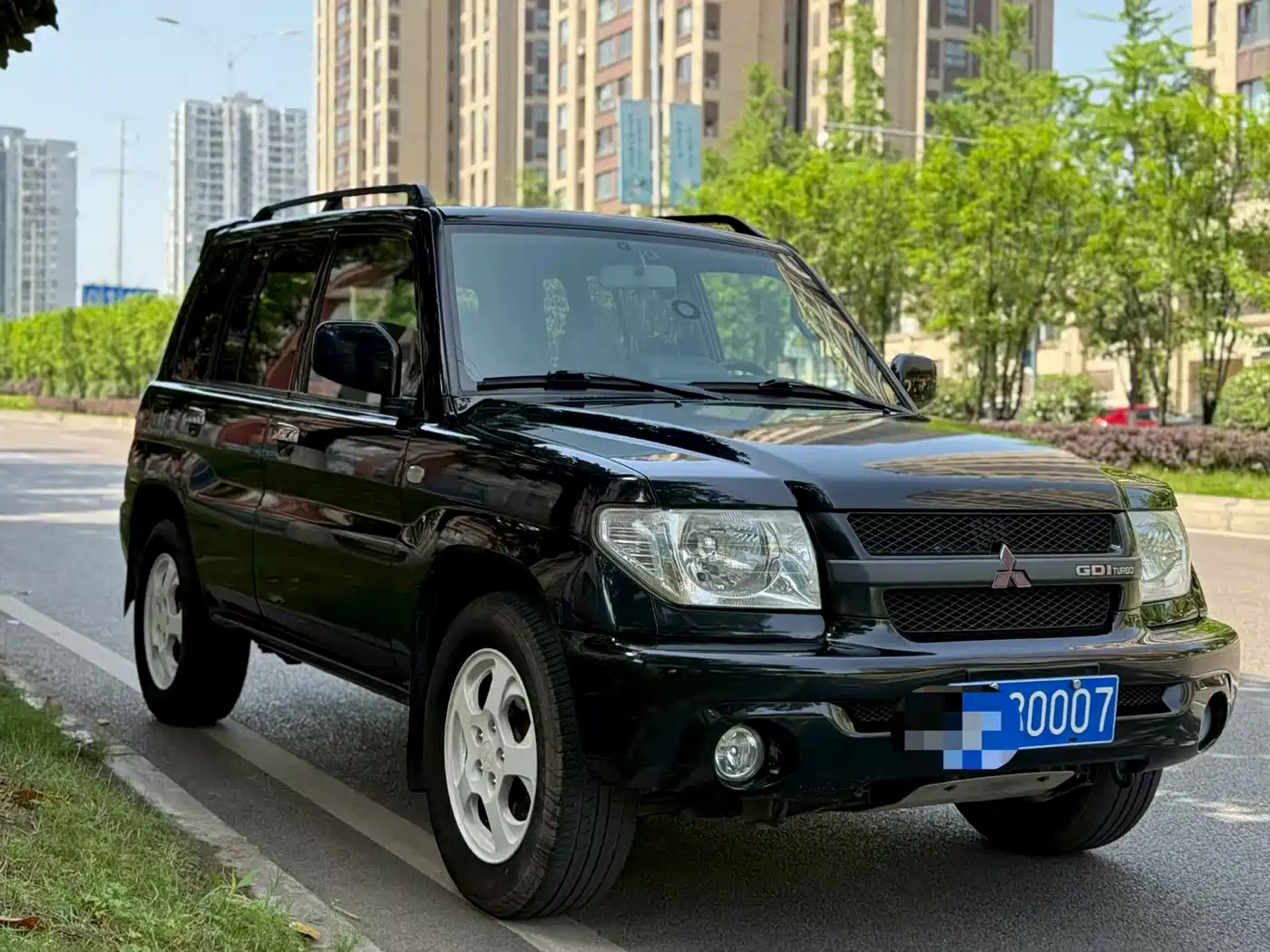 Leopaard Feiteng 2010 Model Fashion Edition 2.0L 4WD Comfort фото 4