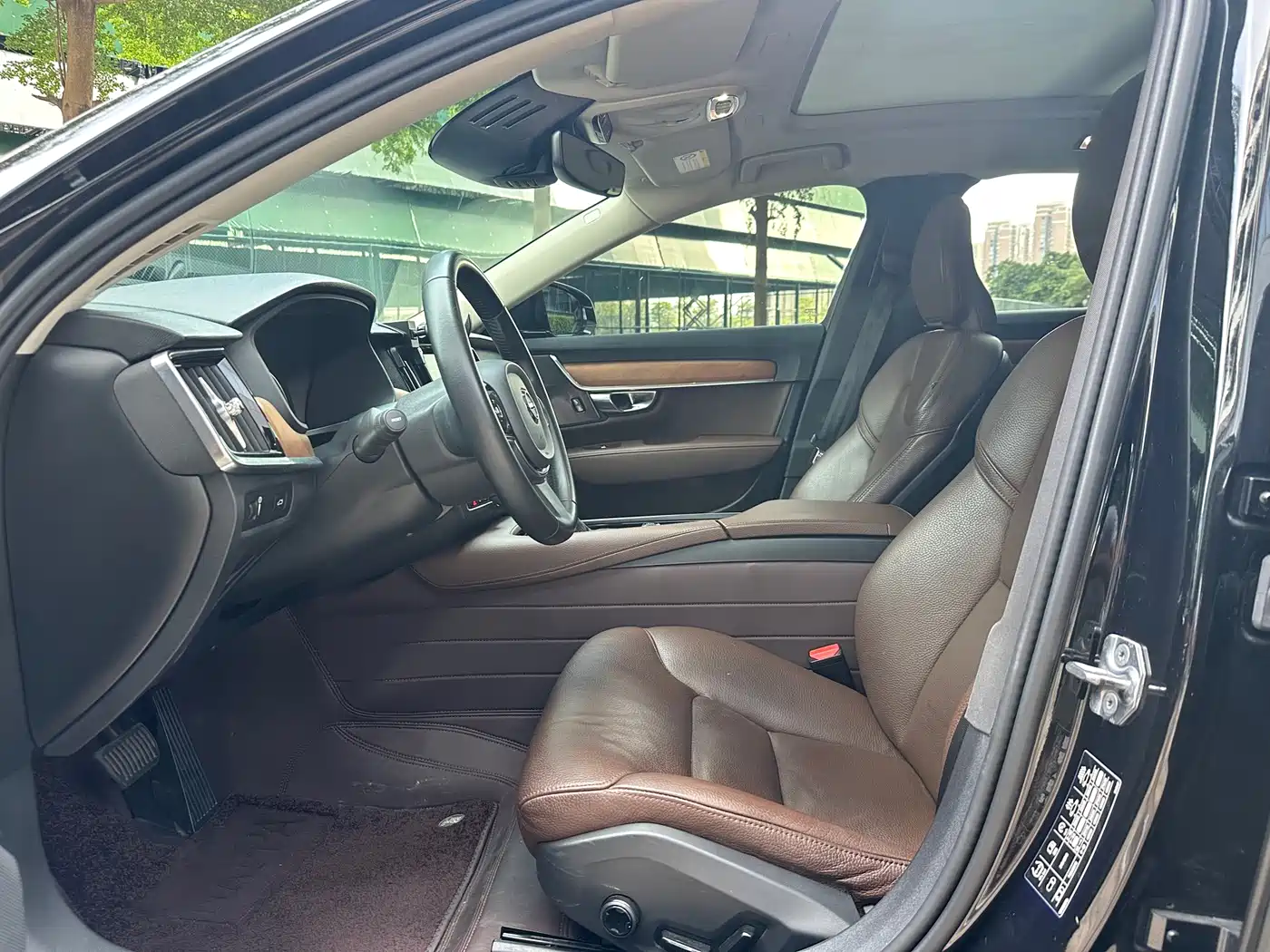 Фото 7 - Volvo S90