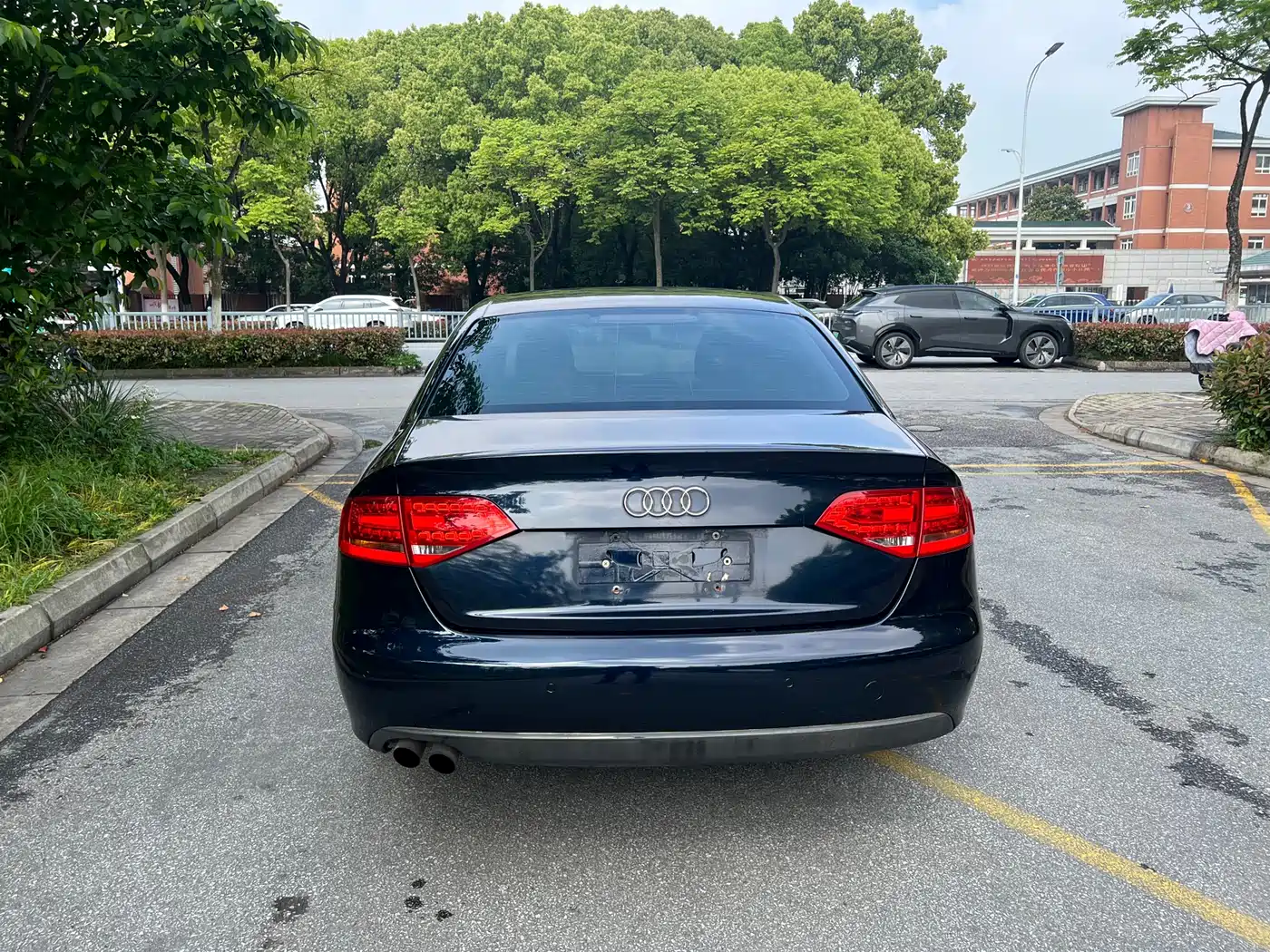 Audi A4L 2012 2.0 TFSI Auto Comfort фото 6