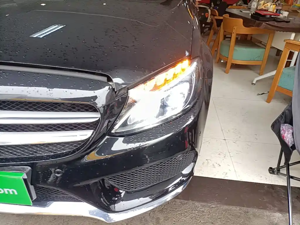 Mercedes-Benz C-Class 2015 Facelift C 200 L Sport фото 24