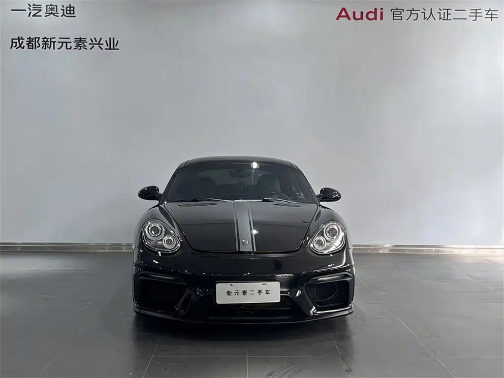 صورة 2 - Porsche Cayman