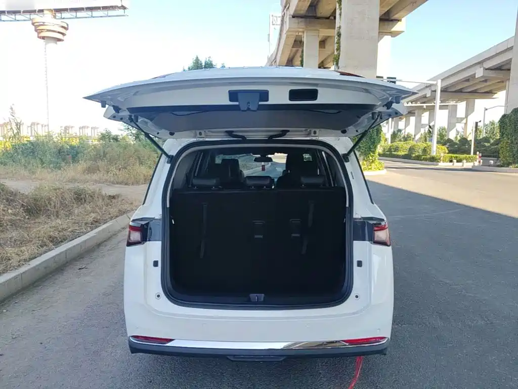 Wuling Motors Wuling Jiachen 2025 2022 1.5L Manual Free Comfort