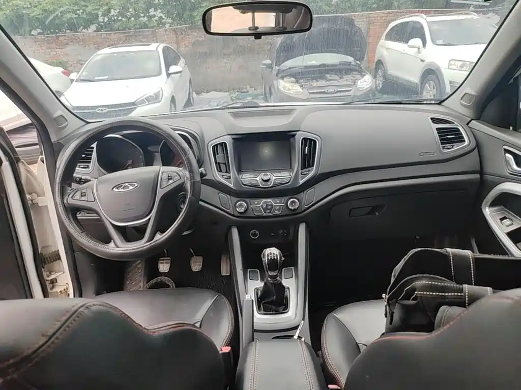Chery Tiggo 5 2015 2015 2.0L Manual Family Joy