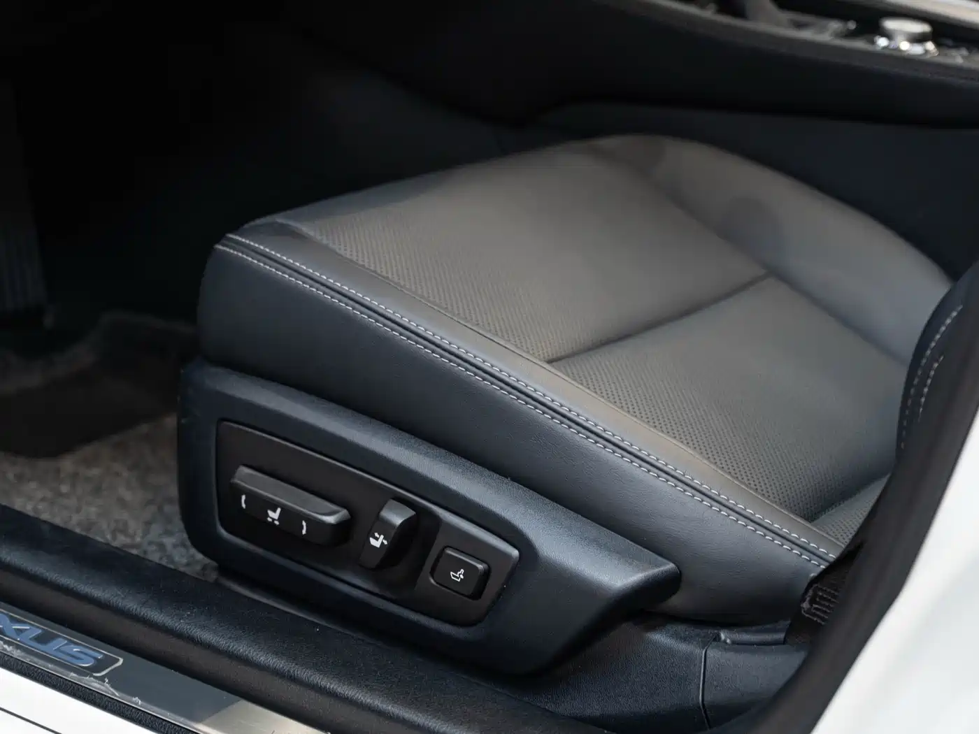 Lexus GS 2016 2016 200t Leading Edition