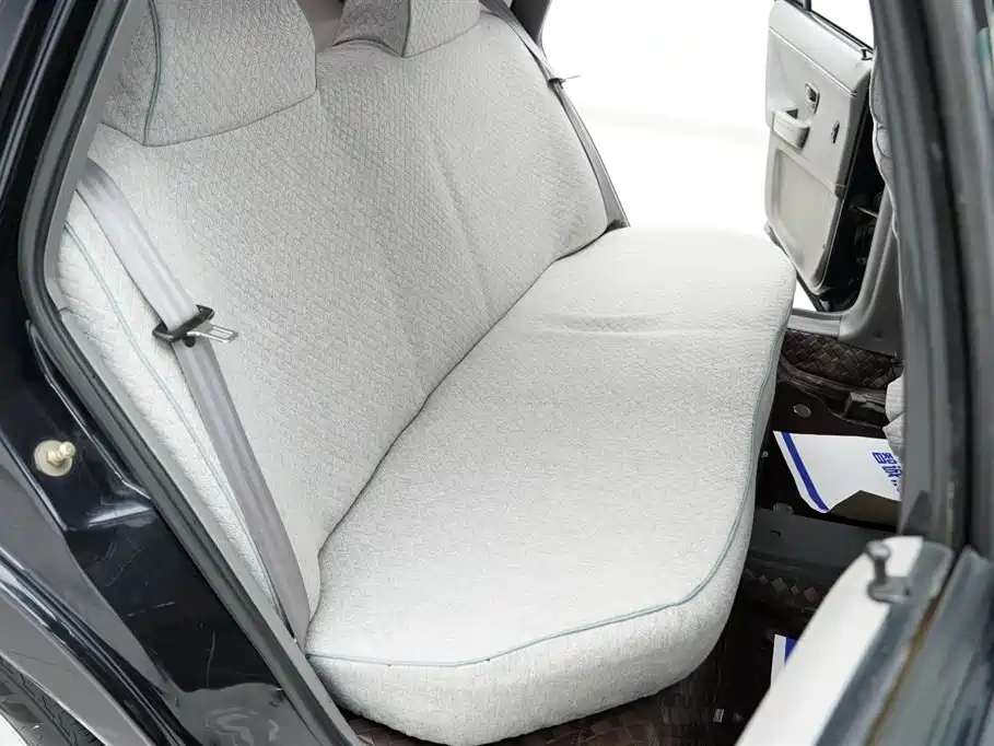 Volkswagen Santana Classic 2007 Model 1.8L Scenic Edition фото 24