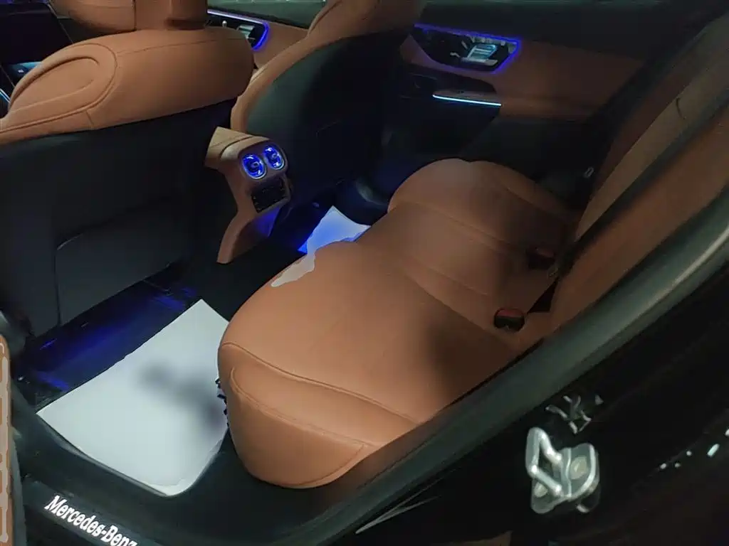 Mercedes-Benz GLC 2025 GLC 300 L 4MATIC Dynamic 5-seater фото 17