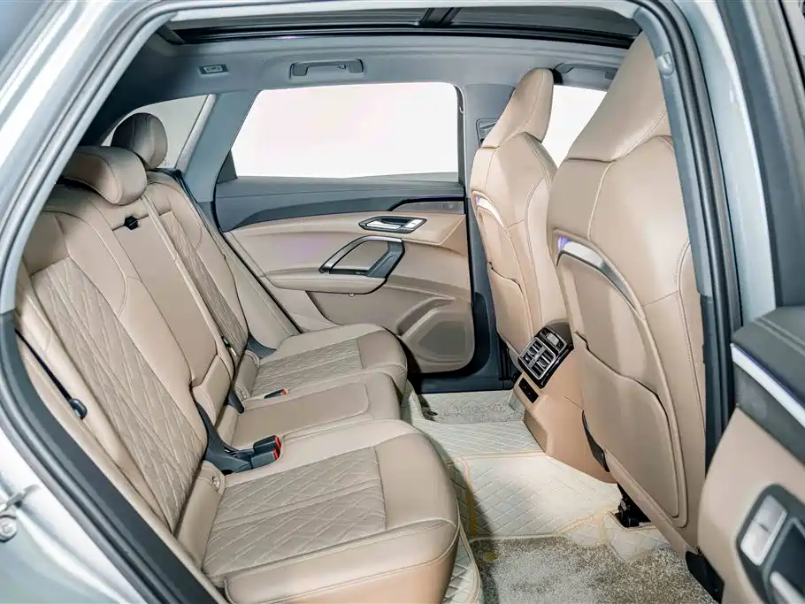 Audi Q5L 2026 2026 Luxury Sport 150kW