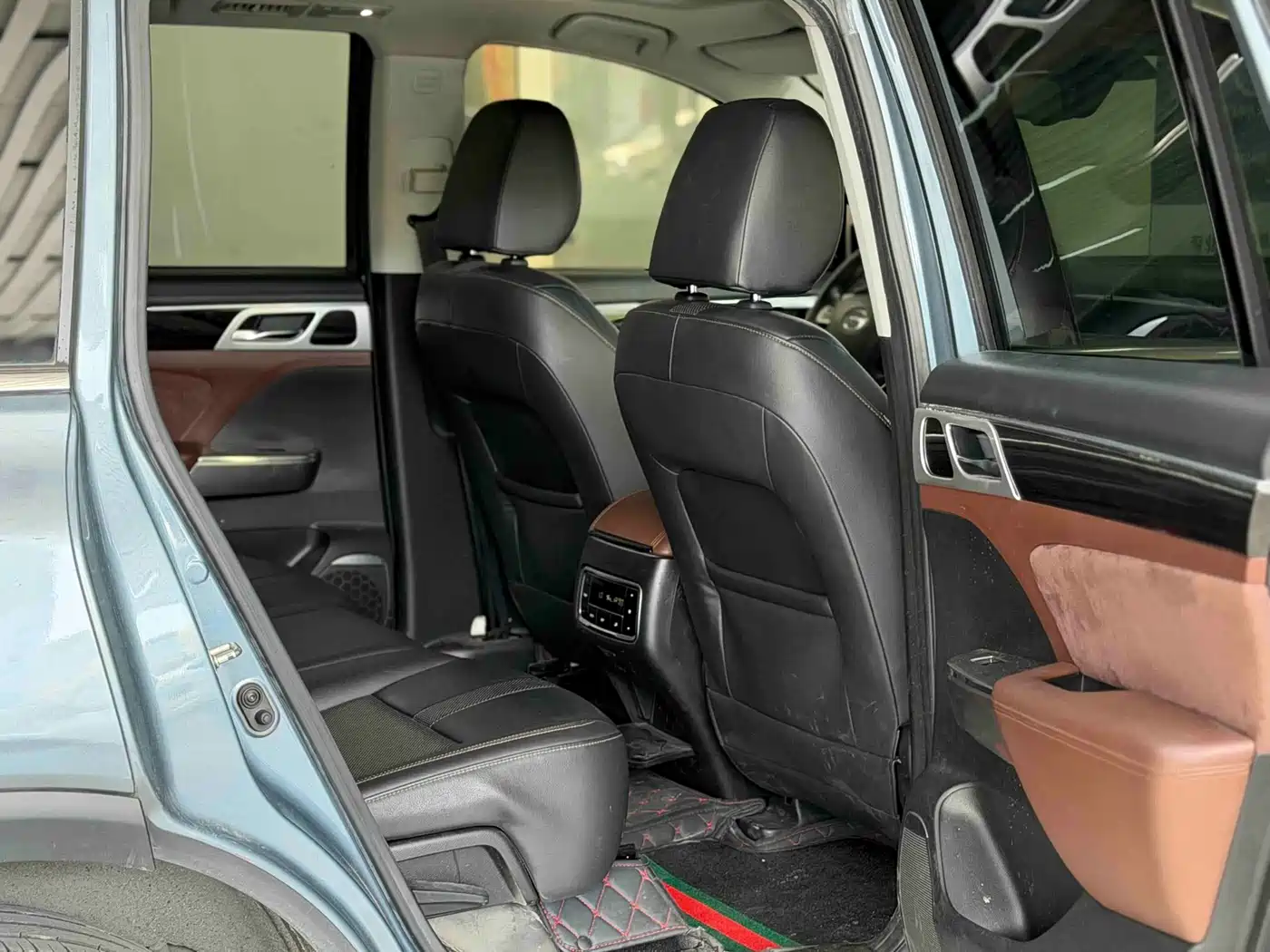 GAC Trumpchi Trumpchi GS8 2017 320T 2WD Luxury Smart Connect (7-seater) фото 13