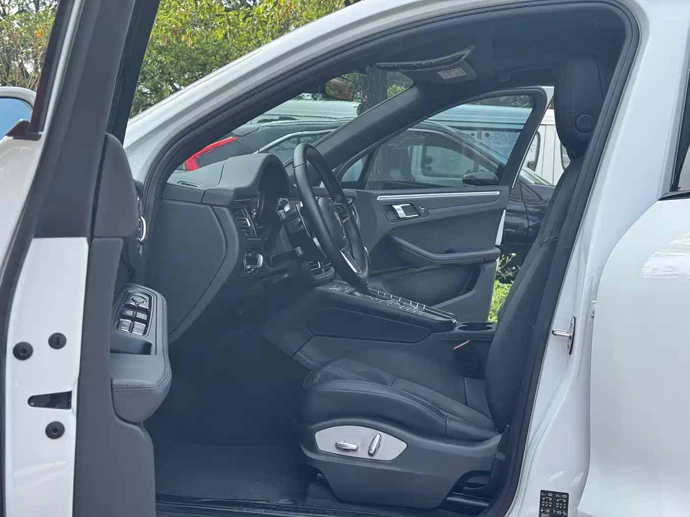 Porsche Macan 2018 Macan 2.0T фото 5