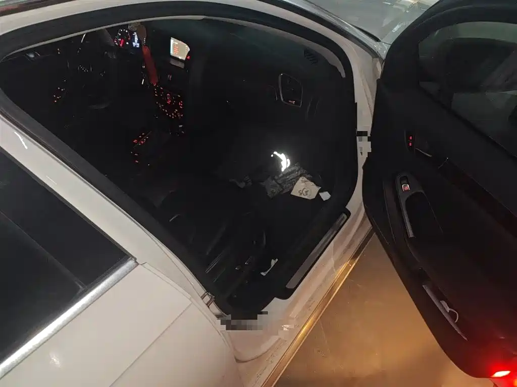Audi A4L 2016 35 TFSI Automatic Comfort фото 20