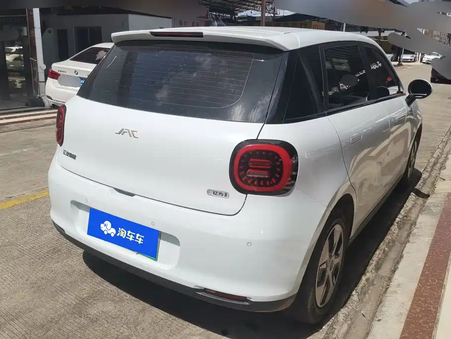 JAC Yiwei Yiwei 3 2024 2024 Beloved Edition 330km Lite