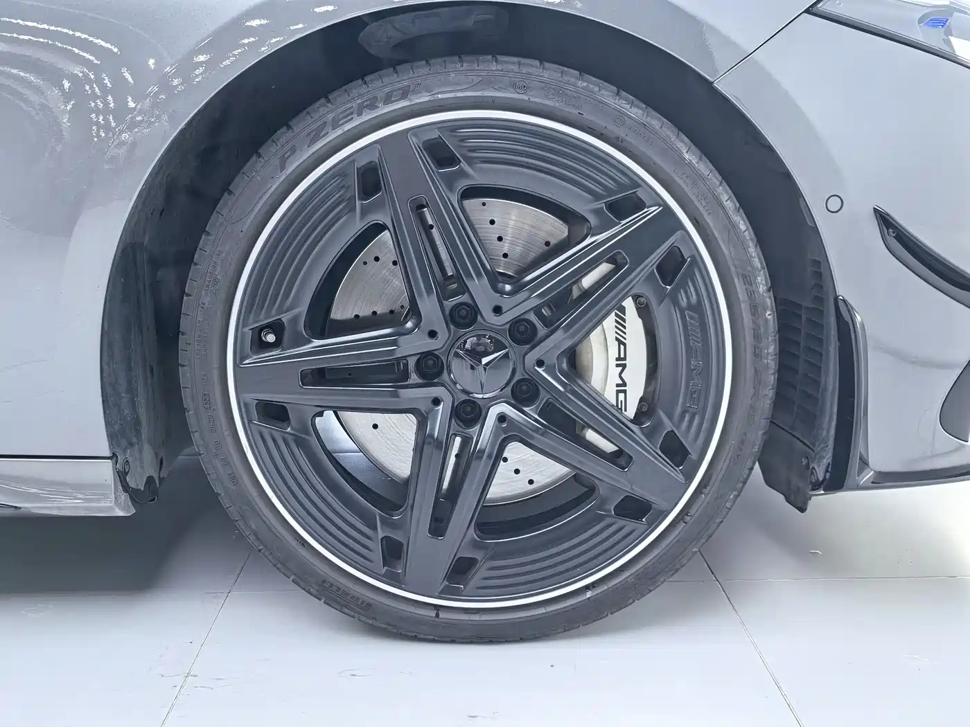Mercedes-Benz A-Class AMG 2024 AMG A 35 L 4MATIC фото 10