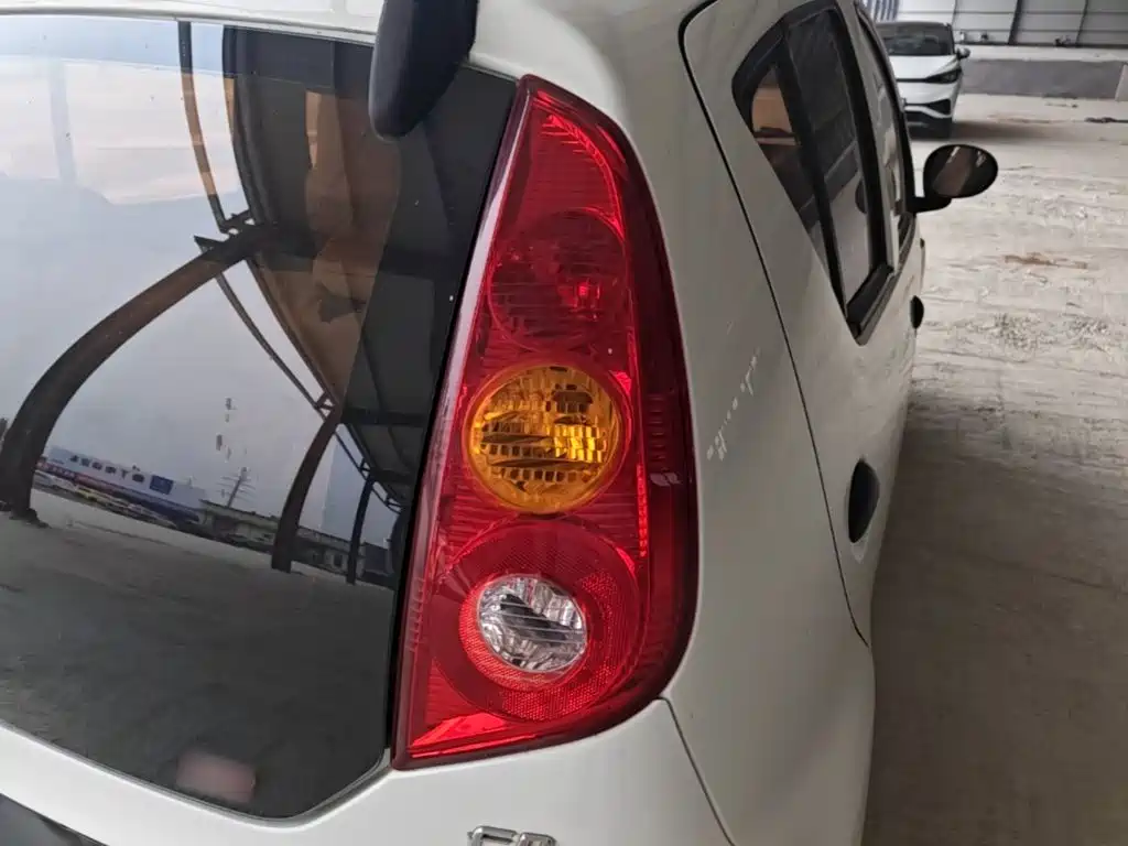 BYD F0 2016 2015 1.0L AMT Xuan Cool Edition