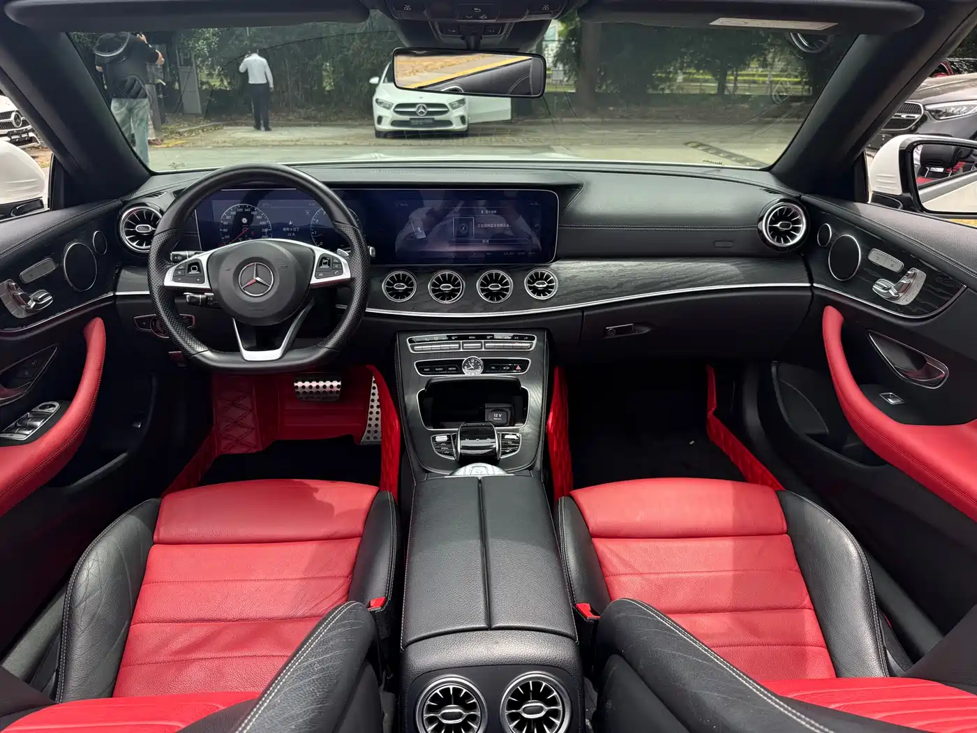 Mercedes-Benz E-Class (Import) 2018 E 200 4MATIC Convertible Coupe фото 10