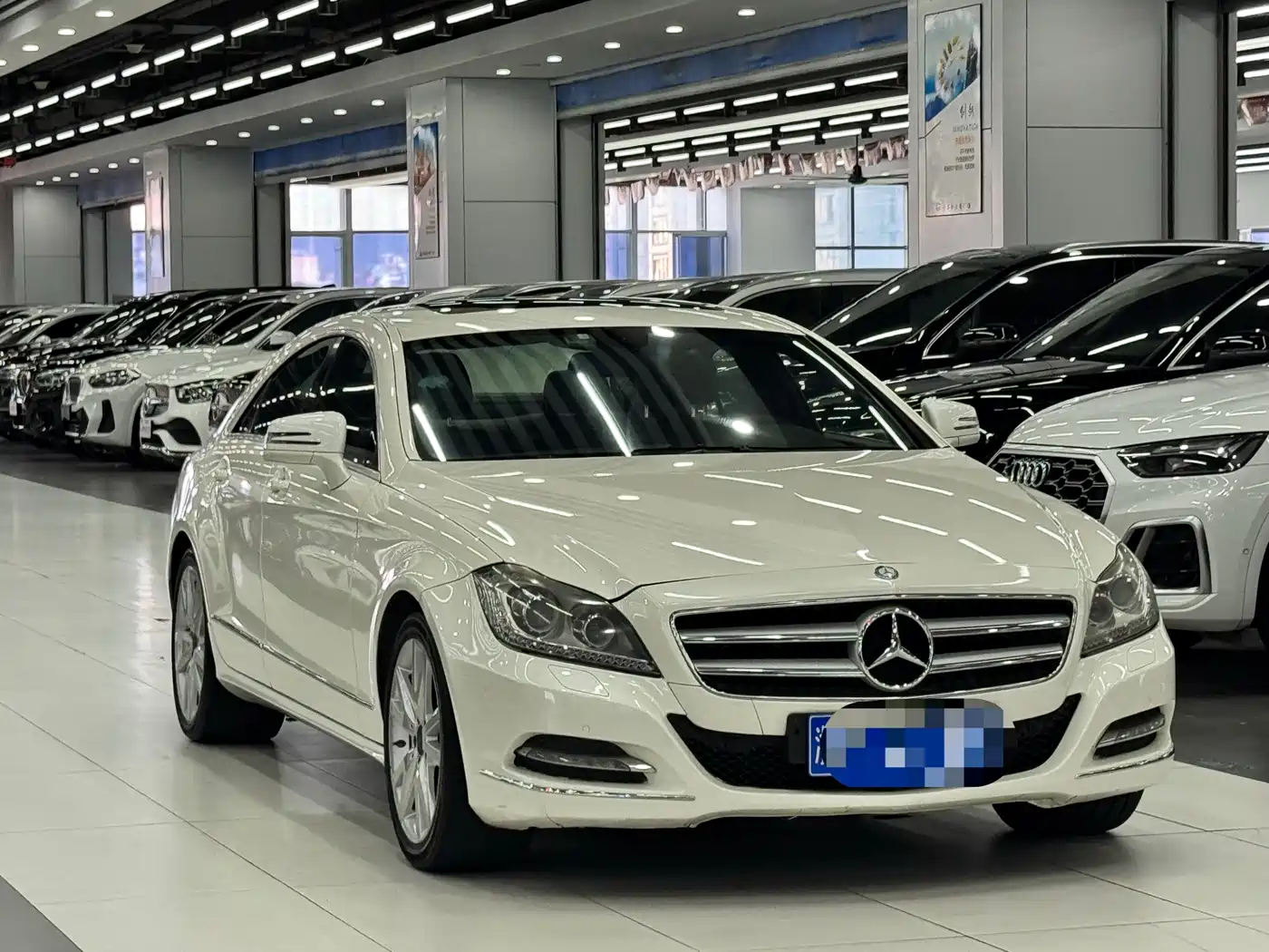 Mercedes-Benz CLS 2012 CLS 300 CGI фото 3