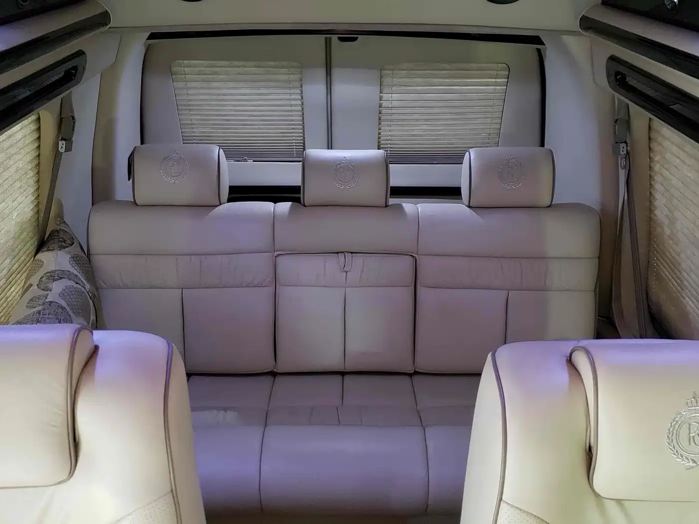 GMC Savana 2017 2014 6.0L Long Wheelbase Leader Edition