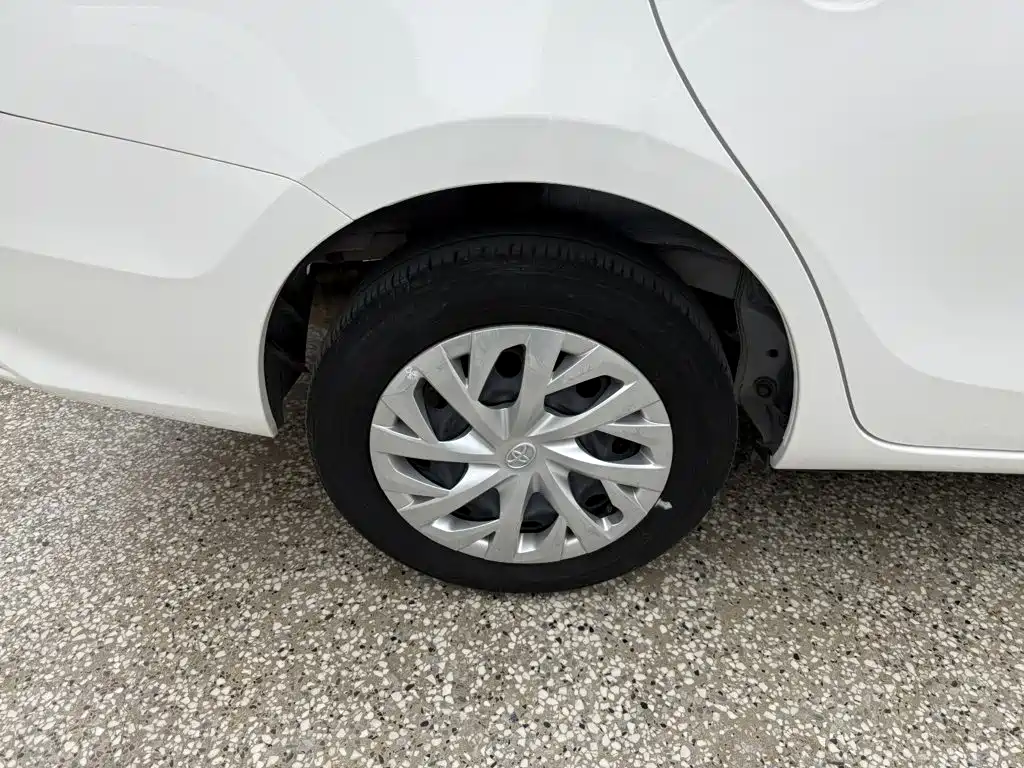 Фото 15 - Toyota Vios