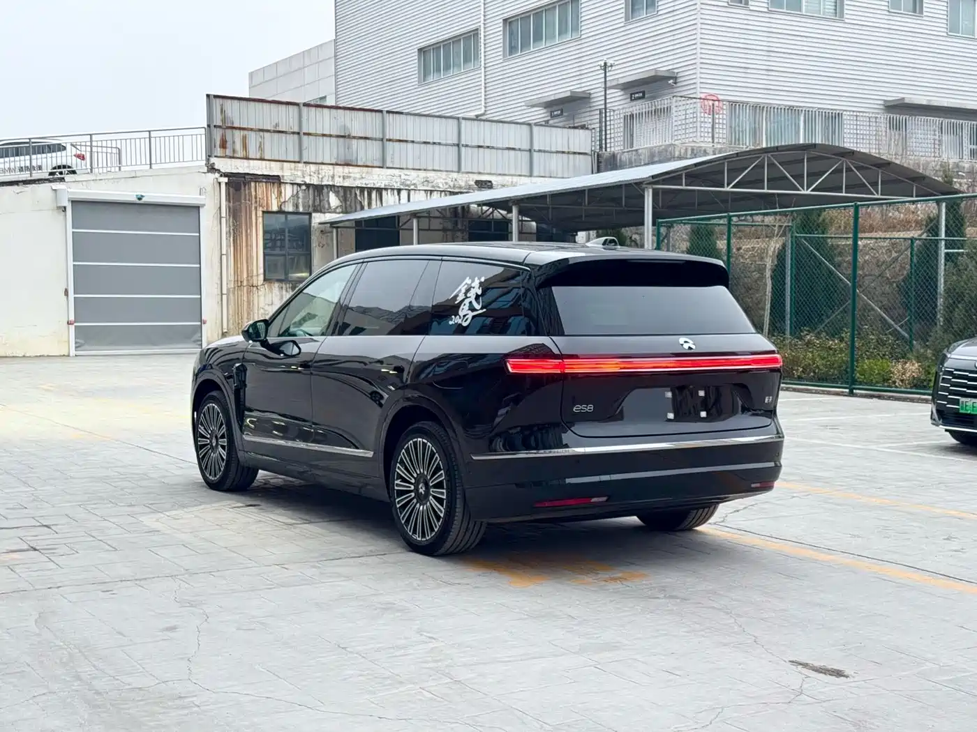 NIO NIO ES8
