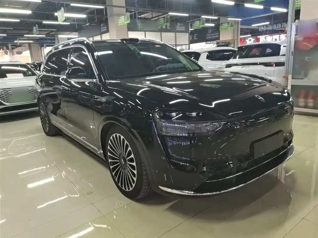 AITO Wenjie AITO M9 2025 Extended Range Ultra 52kWh 5-Seater фото 4