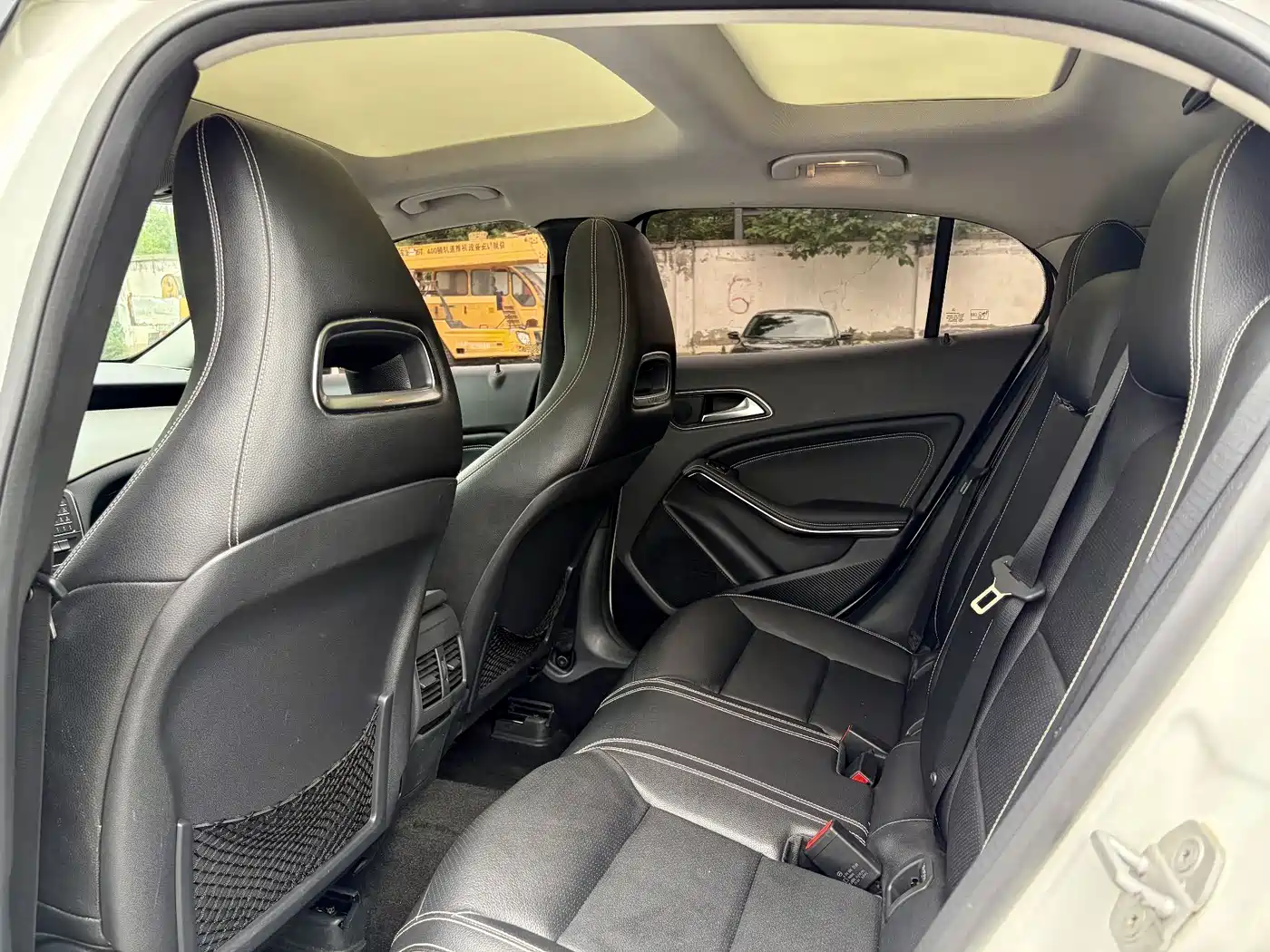 Mercedes-Benz GLA 2016 GLA 200 Dynamic фото 6