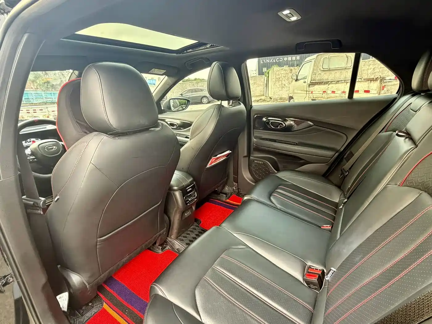 GAC Trumpchi Trumpchi Emkoo 2021 270T DCT J16 Edition фото 5