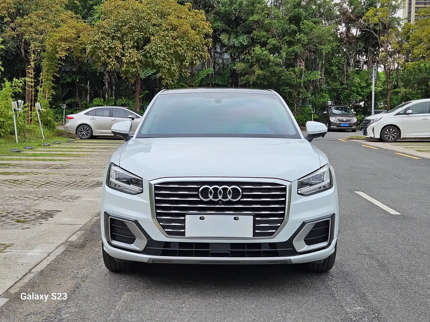 Audi Q2L 2018 35 TFSI Luxury Elegant China VI фото 2