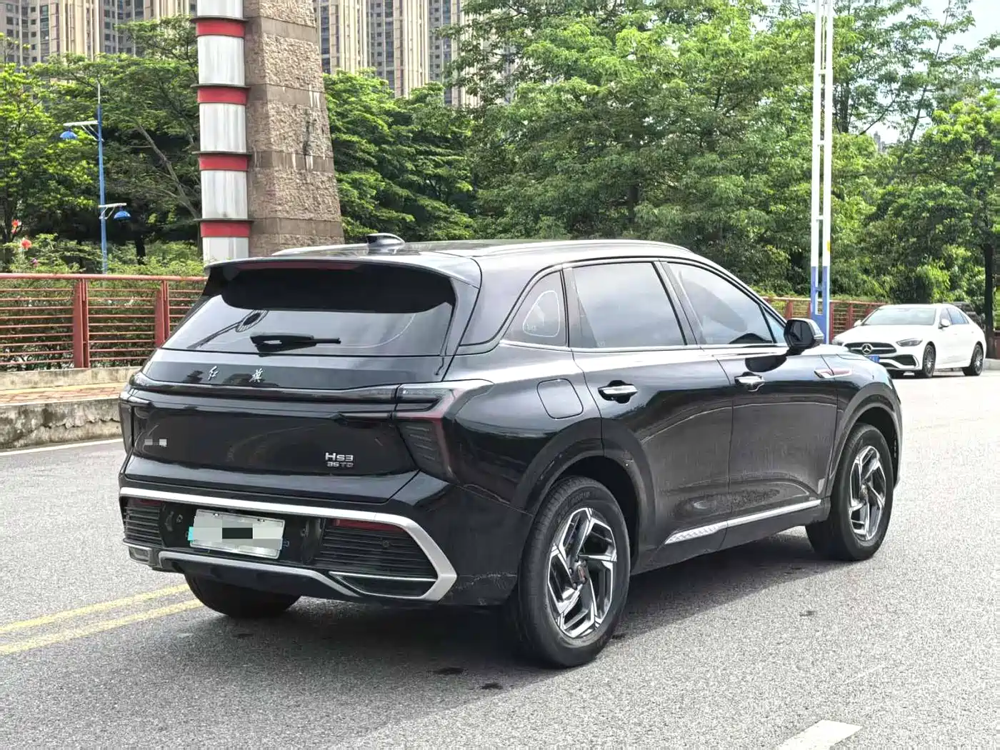 Hongqi HONGQI HS3 PHEV