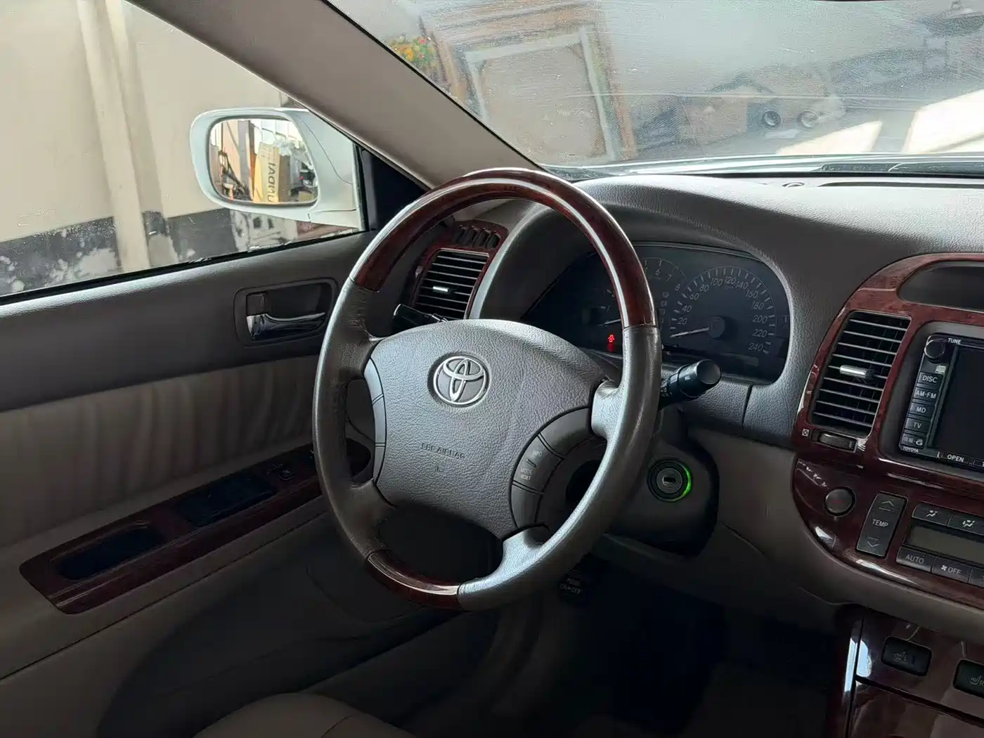 Toyota фото 16