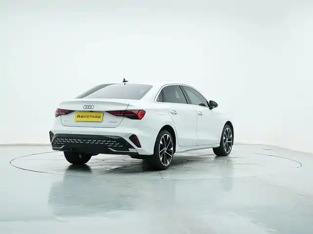 Audi A3 2026 2025 Facelift A3L Limousine 35TFSI Flying Spur Premium
