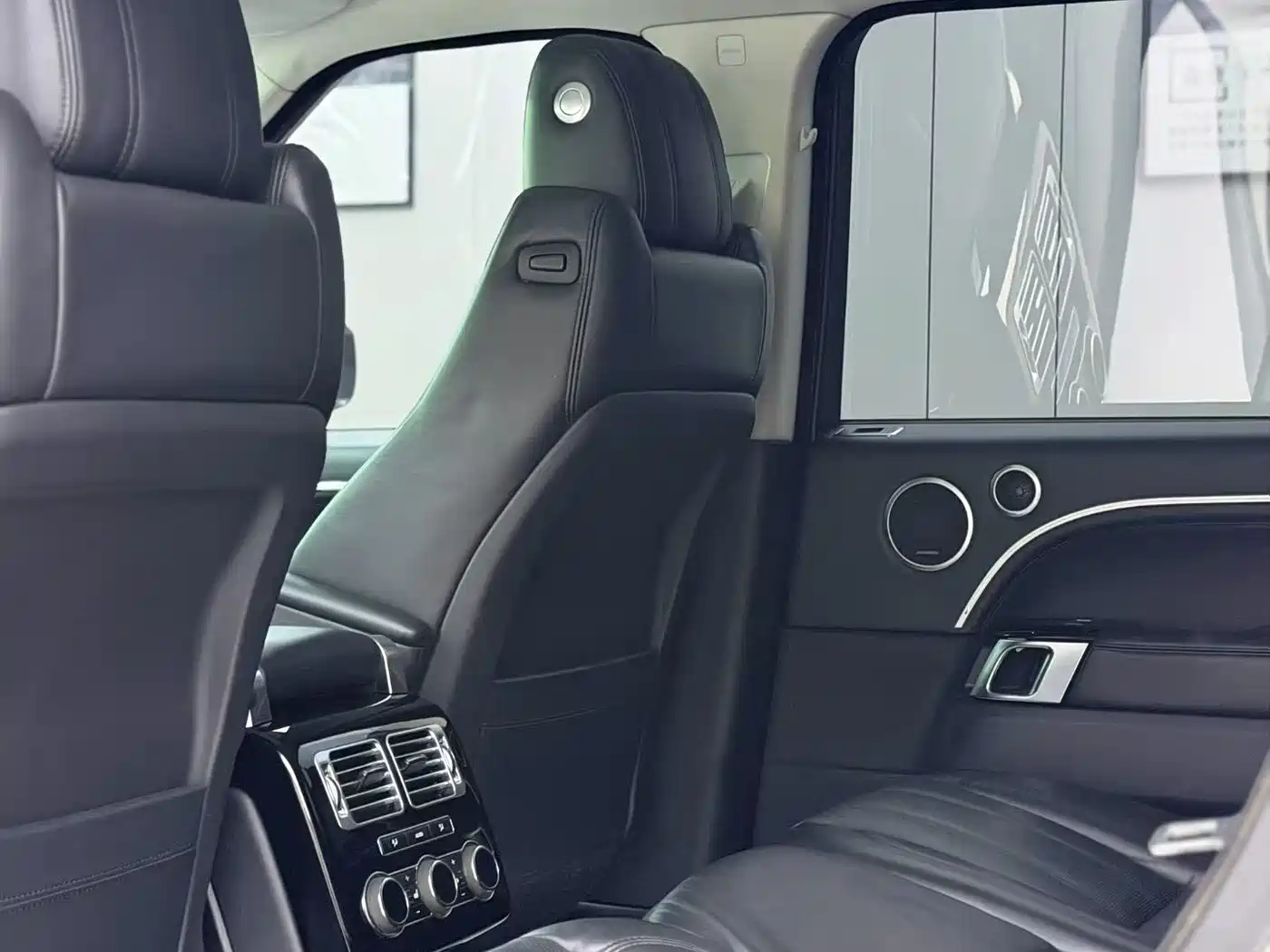 Land Rover Range Rover 2014 3.0 SC V6 Vogue фото 9