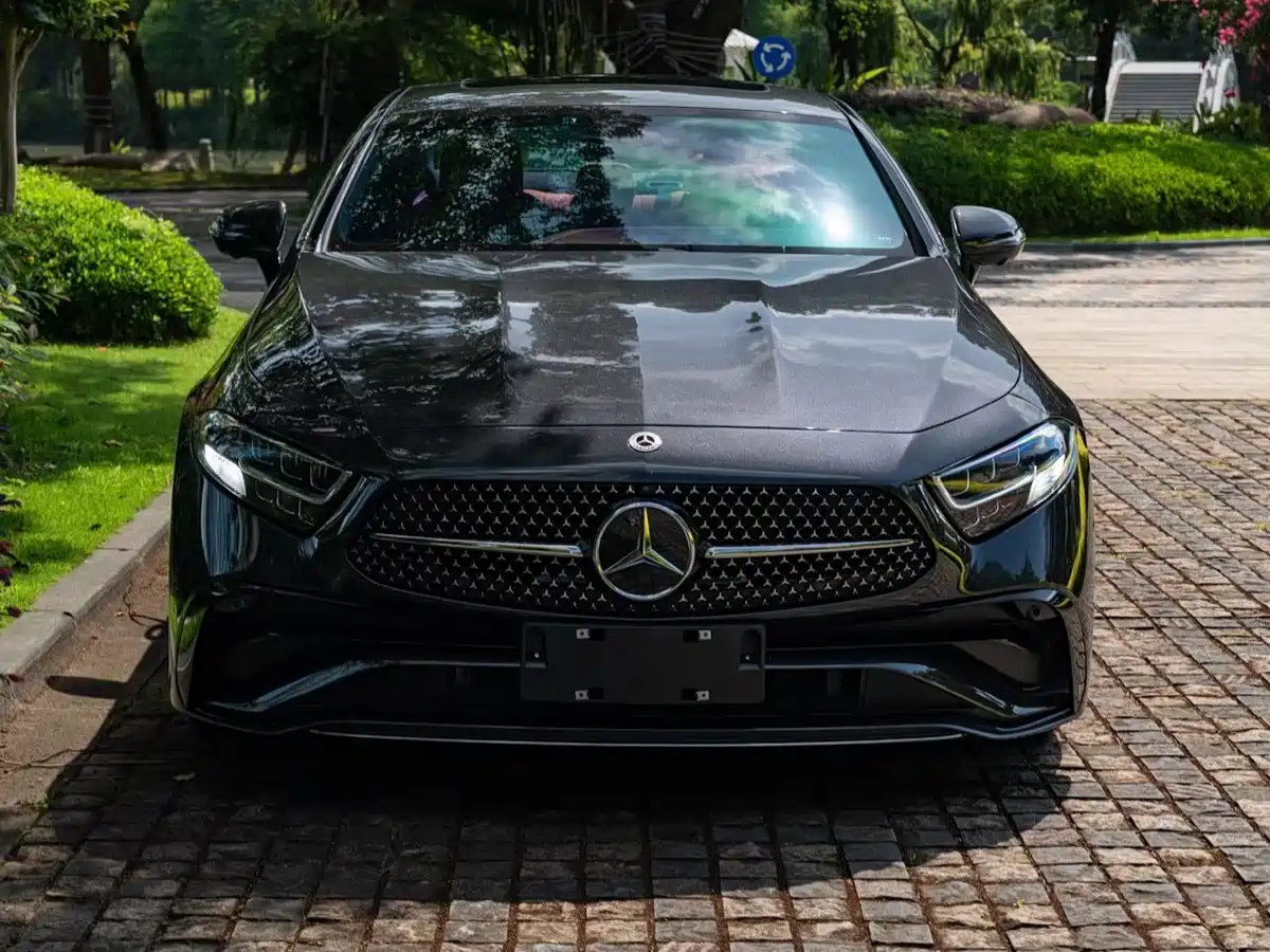 MERCEDES-BENZ CLS