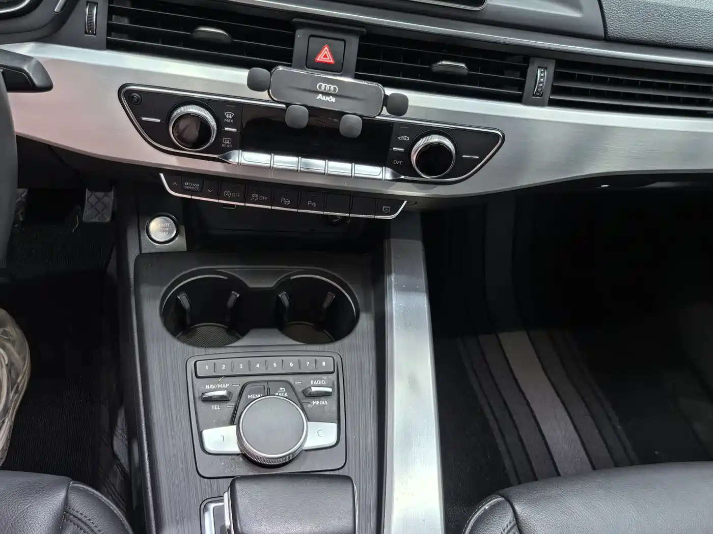 Audi A4L 2019 40 TFSI Fashion (China V) фото 9