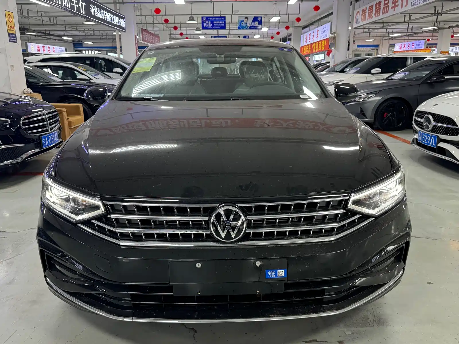 Фото 2 - Volkswagen Magotan