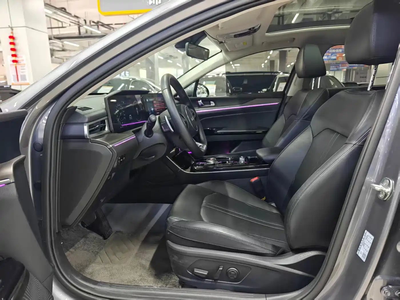 Kia K5 2025 1.5T Premium Edition фото 4